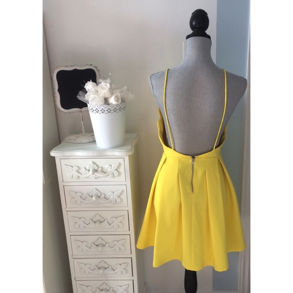 💖 Yellow dress by Hot and Delicious 💖 - Picture 2 of 3